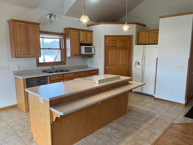 Building Photo - N3530 County Rd G