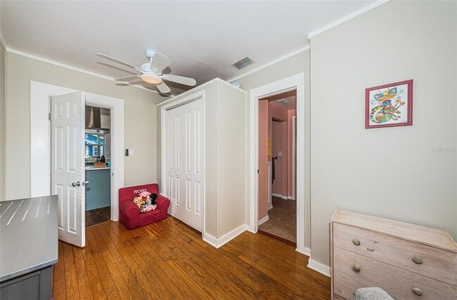 Building Photo - 1009 8th St N