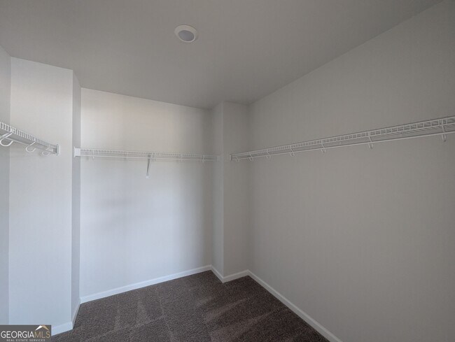 Building Photo - 115 Stillhouse Dr