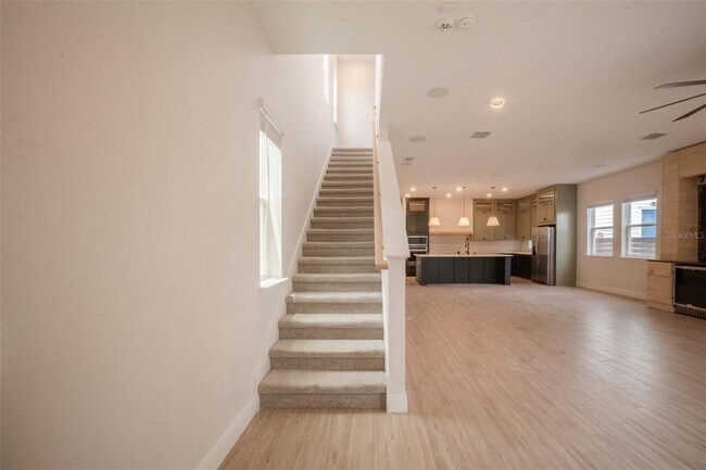 Building Photo - 6509 Rover Wy
