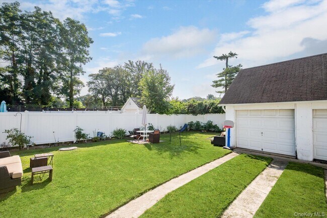 Building Photo - 20 Waldo Ave