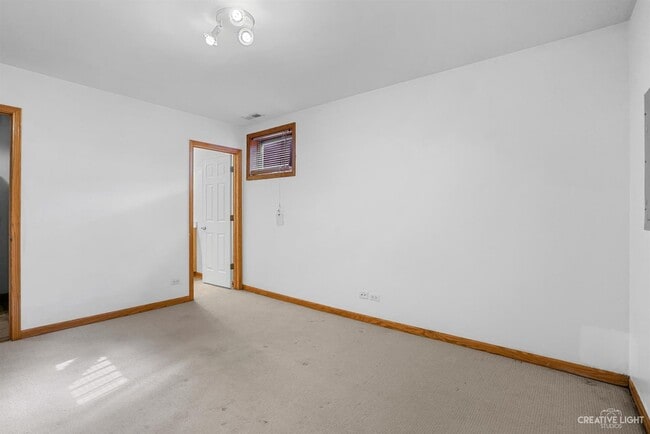 Building Photo - 6804 W 65th St