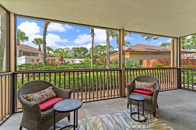 Building Photo - 413 Brackenwood Ln S