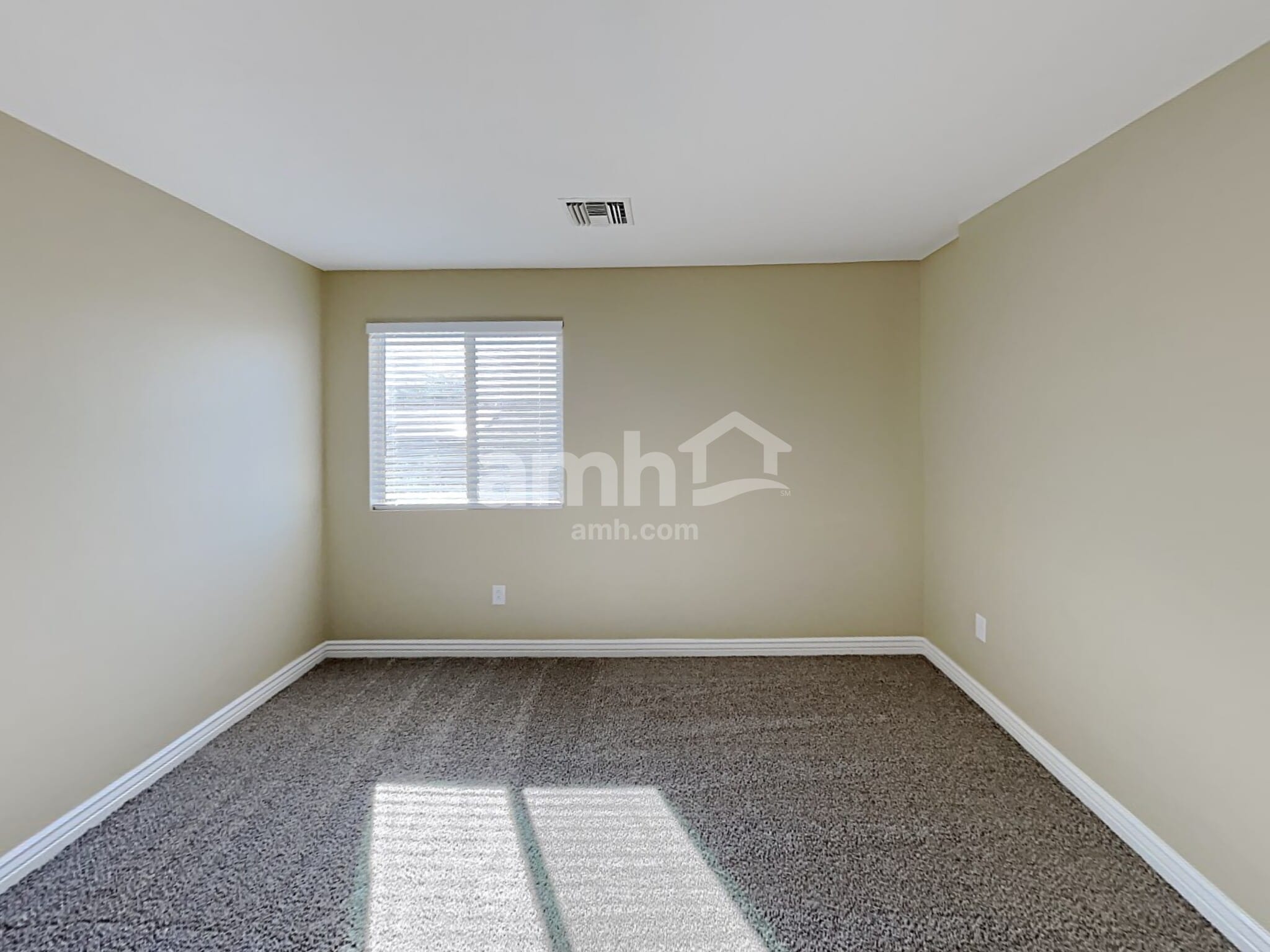 Building Photo - 8933 N Country Cove Tr