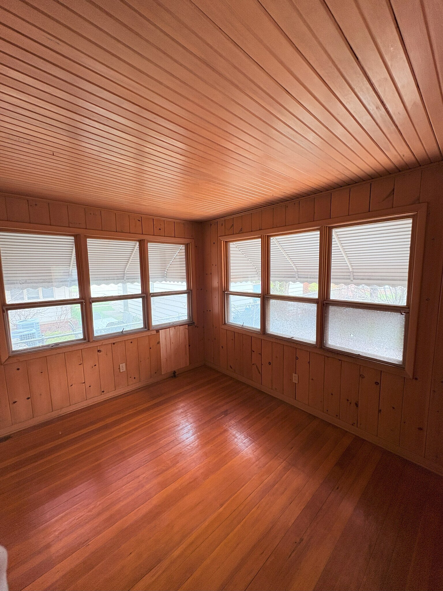 Porch - 17800 Winslow Rd