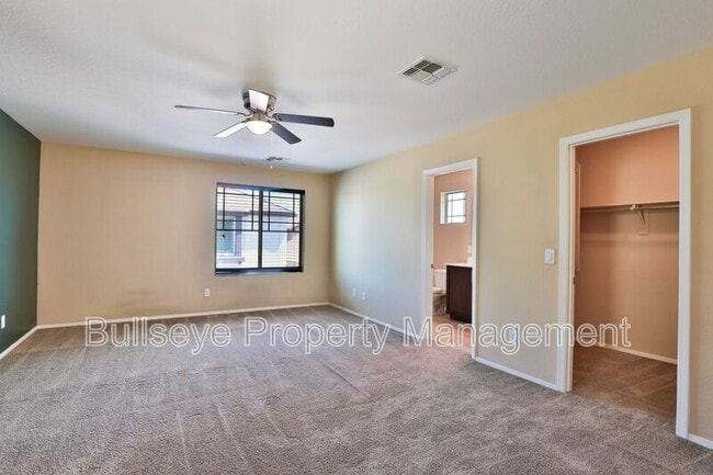 Building Photo - 2581 S Penrose Dr
