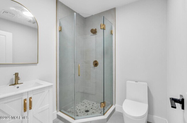 Building Photo - 23A Stoney Hill Rd