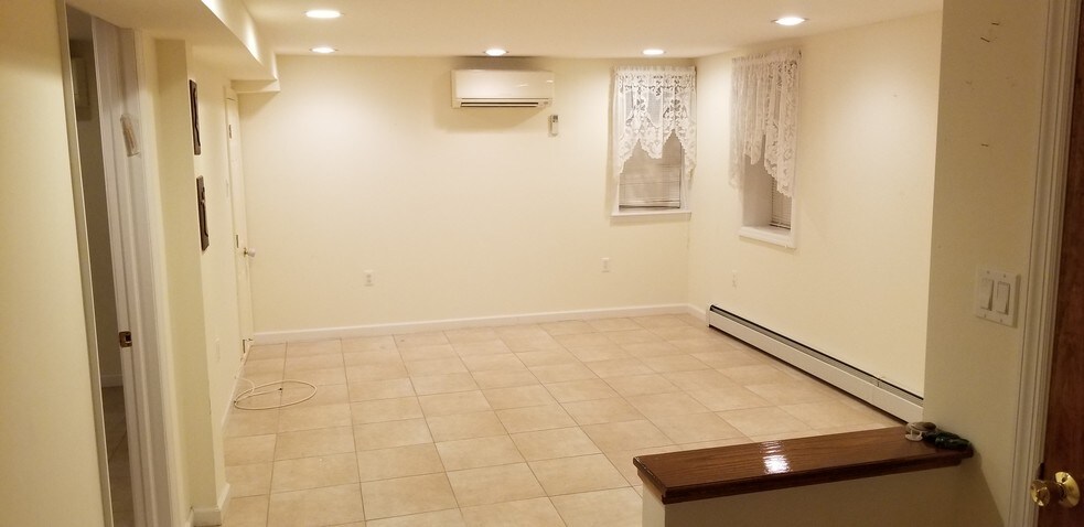 Living Room - 519 E Market St