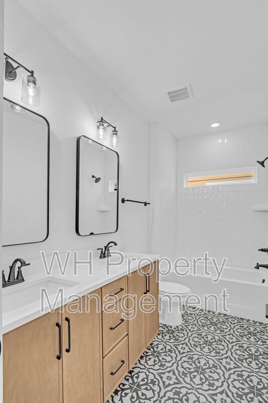Building Photo - 3822 Tigerbelle Dr