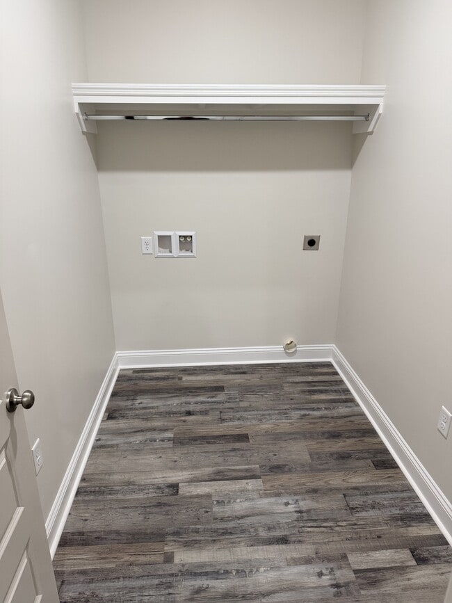 Building Photo - 3948 Lu Ln