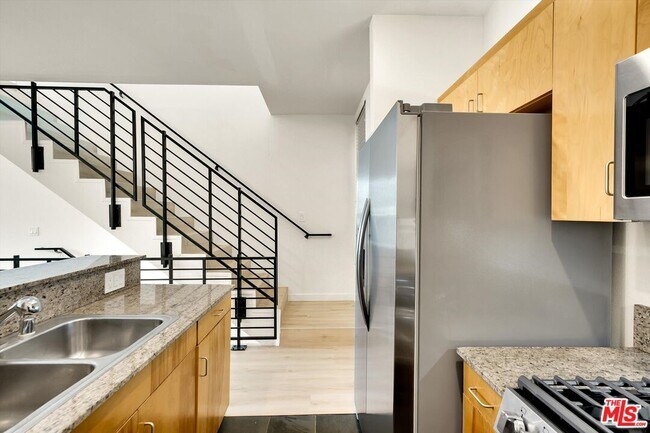 Building Photo - 11960 Iowa Ave