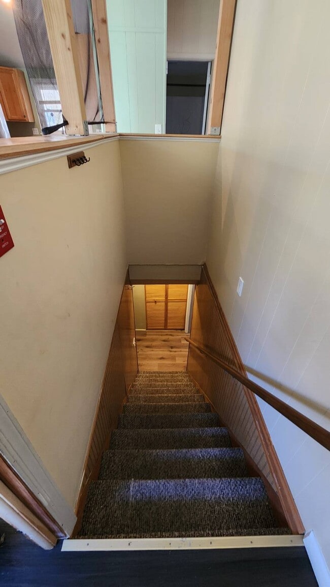 Building Photo - 9 Shirley Dr