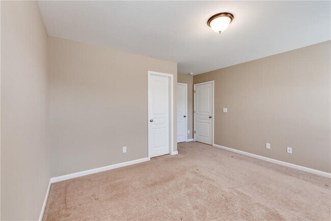 Building Photo - 7245 Rocking Horse Ln