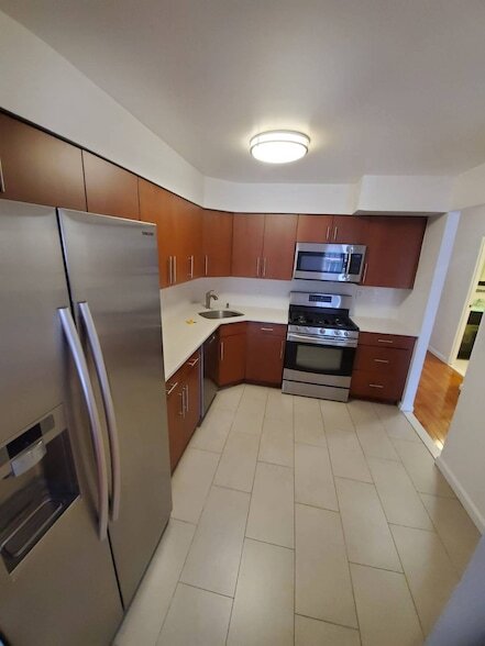Primary Photo - 48-49 47th Street Unit