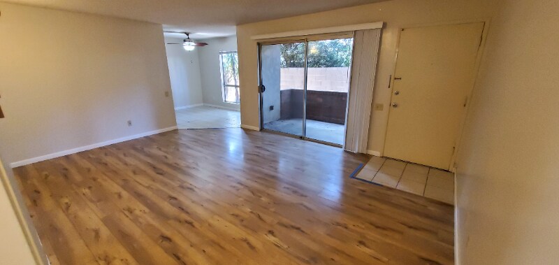 Building Photo - 2213 Voorhees Ave