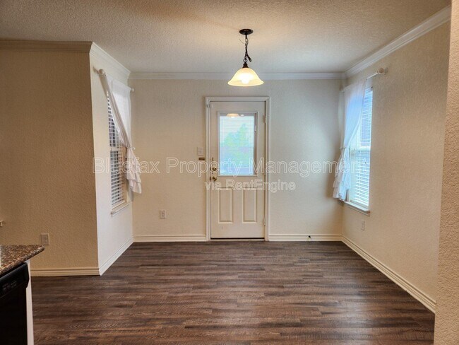 Building Photo - 15214 Ohare Landing