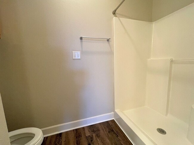 Building Photo - 505 Arbor Lake Dr