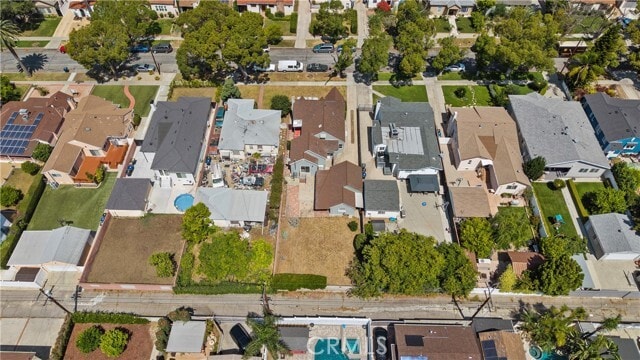 Building Photo - 1230 Spazier Ave