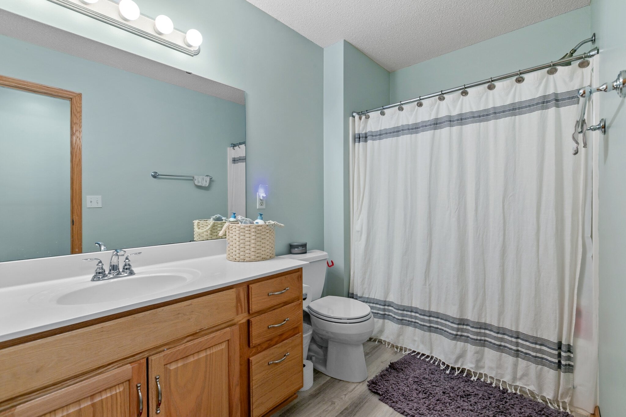 Building Photo - 8633 Carriage Hill Ct