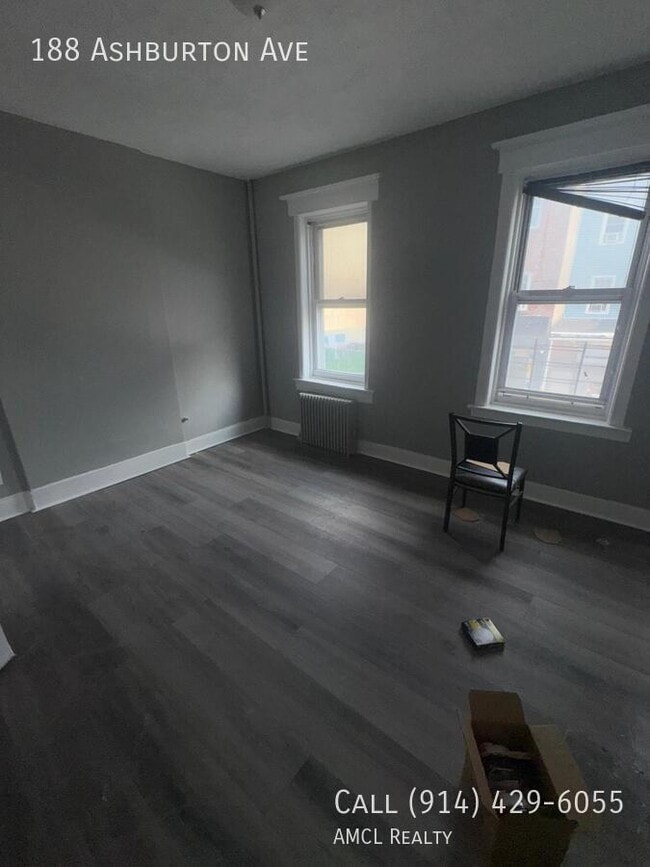Building Photo - 188 Ashburton Ave