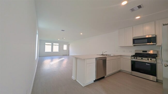 Building Photo - 21527 Cottonwood Mdws Trl