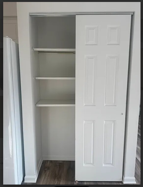 Building Photo - 4493 Provincetown Dr