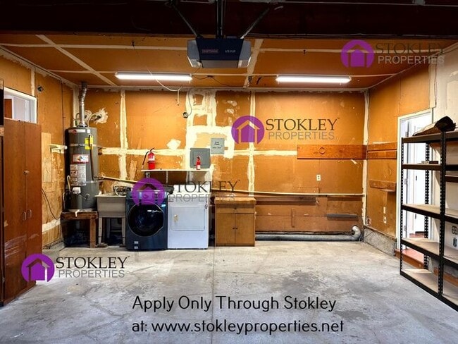 Building Photo - 2510 Biscay Way