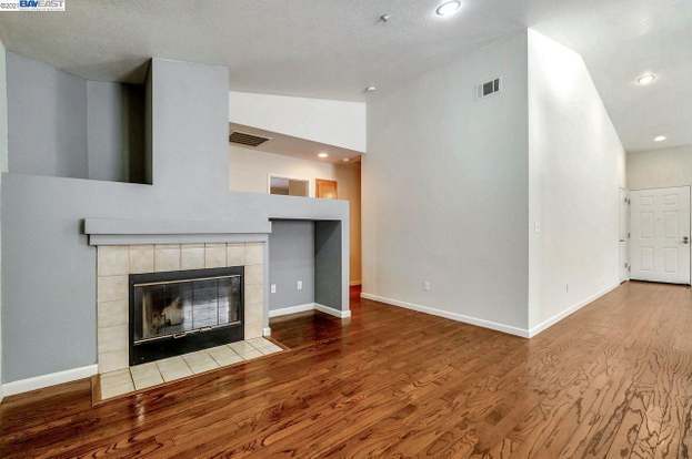 Building Photo - 509 Saddleback Cir