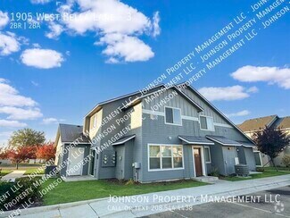 Building Photo - 1905 W Bella Ln