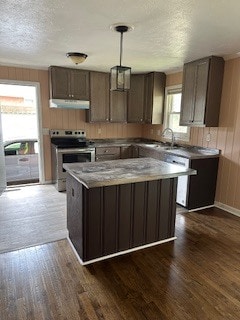 Building Photo - 2064 Mango Cir