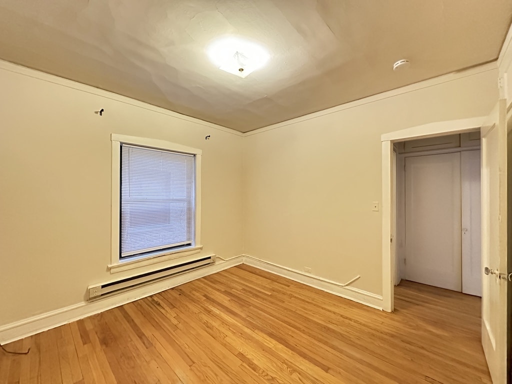 Building Photo - 1314 Oak Ave