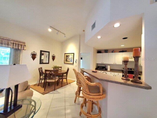 Building Photo - 417 Islamorada Blvd
