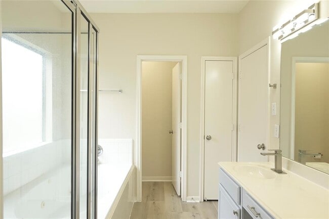 Building Photo - 23902 Spring Way Dr