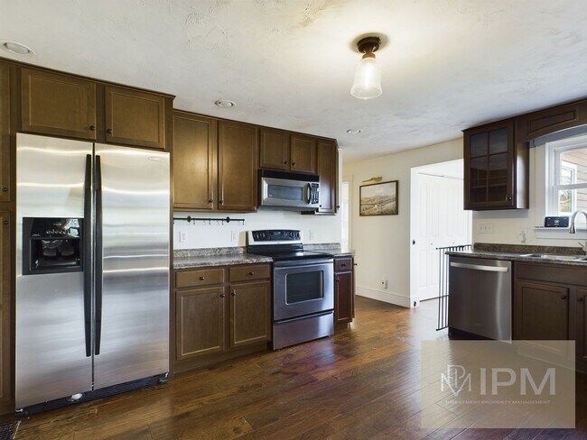 Building Photo - Beautiful 3 Bedroom, 2 Bath Home in Eastern York School District!