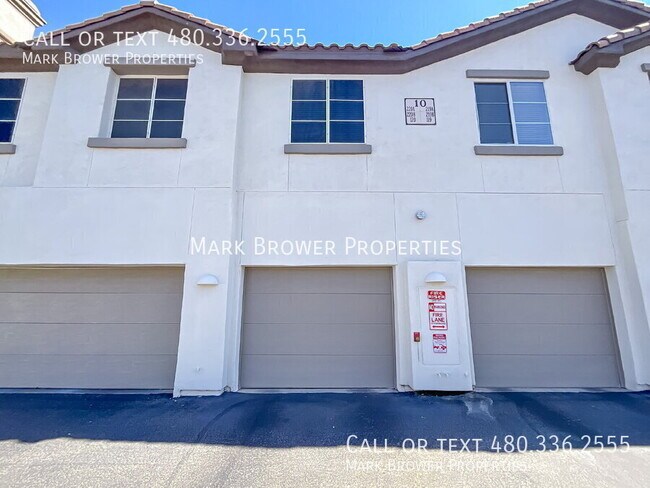 Building Photo - 2992 N Miller Rd