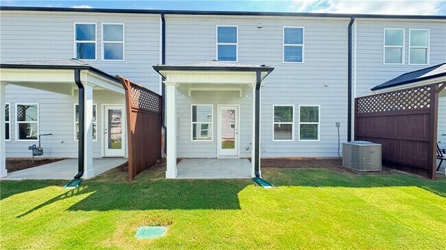 Building Photo - 694 Gabby Pt