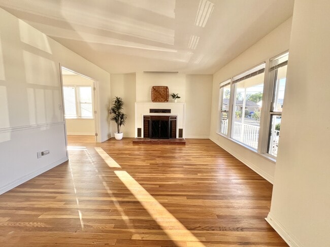 Building Photo - 6165 Blain Pl