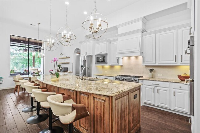 Building Photo - 5475 Harvest Oak Landing Dr