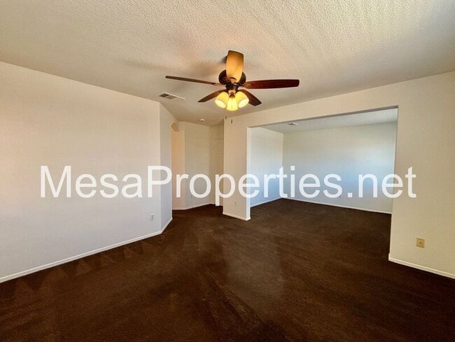 Building Photo - 14350 Jackrabbit Ln