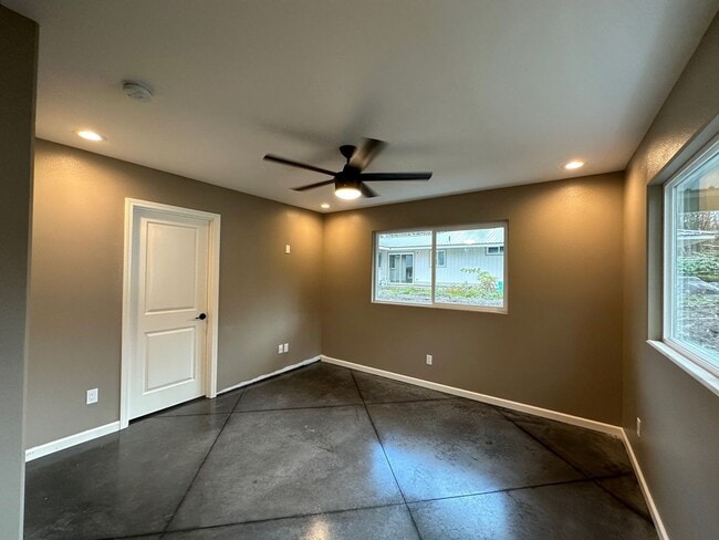 Building Photo - 11-3875 Liona St. Volcano, HI 96778