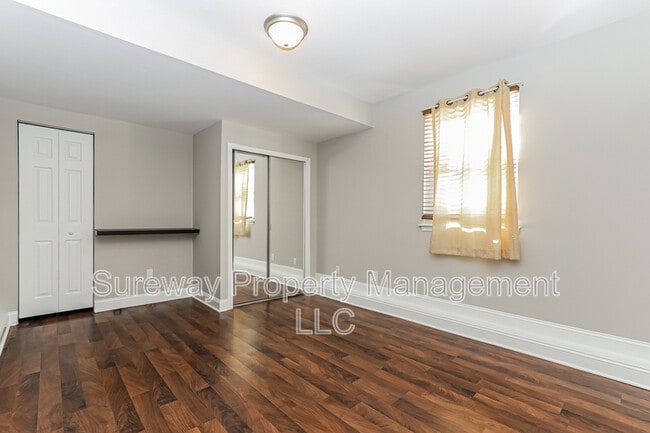 Building Photo - 29 Franklin Dr