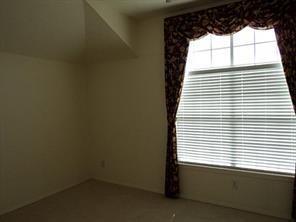 Building Photo - 620 Dyann Dr