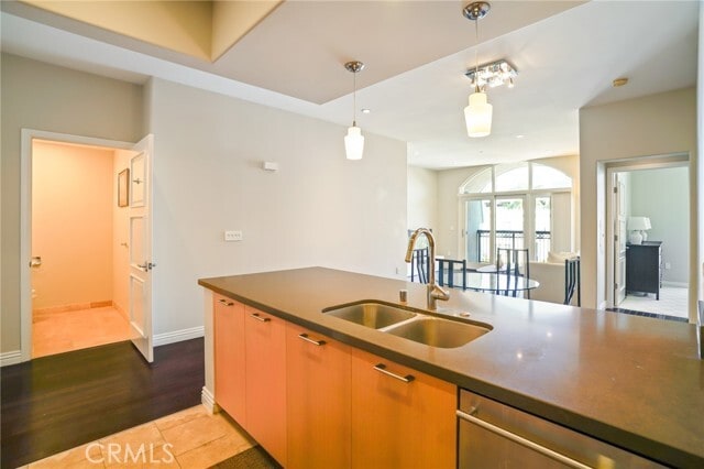 Building Photo - 603 Caruso Ave