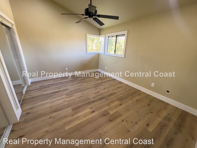 Building Photo - 2 br, 2 bath House - 881 Peach Street, Unit A