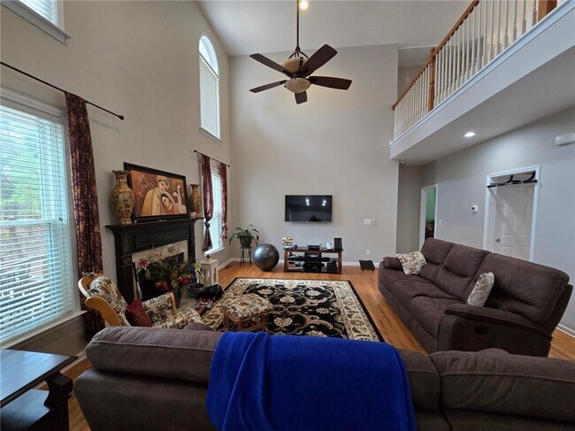 Building Photo - 5085 Byers Rd