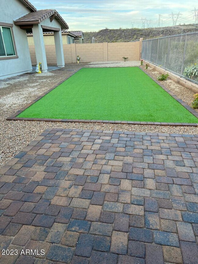 Building Photo - 29437 N 113th Ln