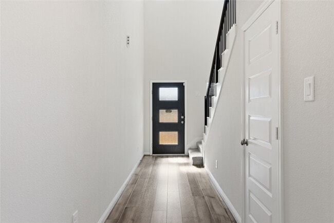 Building Photo - 18508 Meadow Point Ln