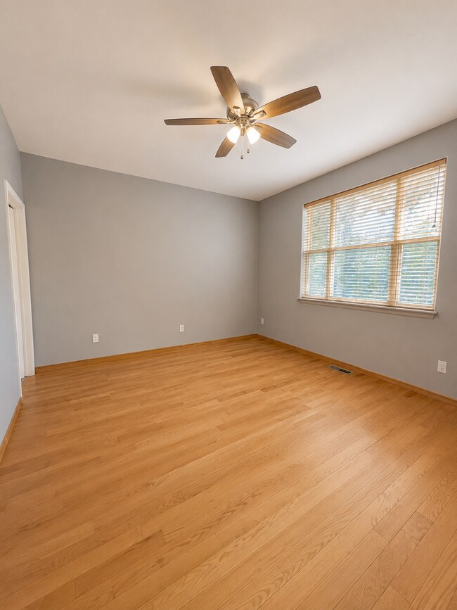Building Photo - Spacious 4-Bedroom Home Between Frisco & Breckenridge | Attached Garage | Year Lease