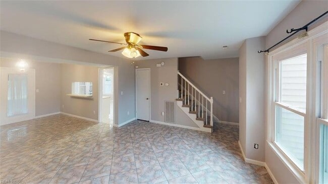 Building Photo - 5524 Annandale Dr