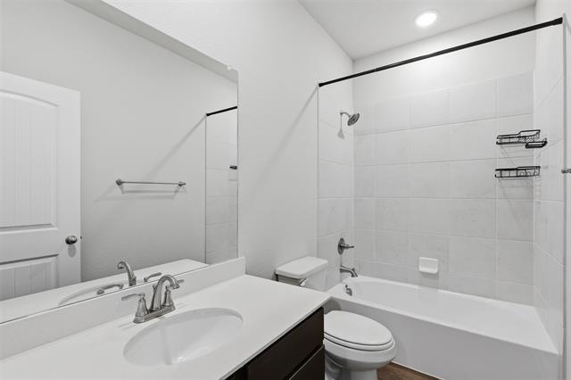 Building Photo - 8200 Korat Vis